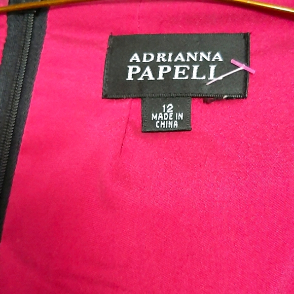 Dress - Picture 4 of 4